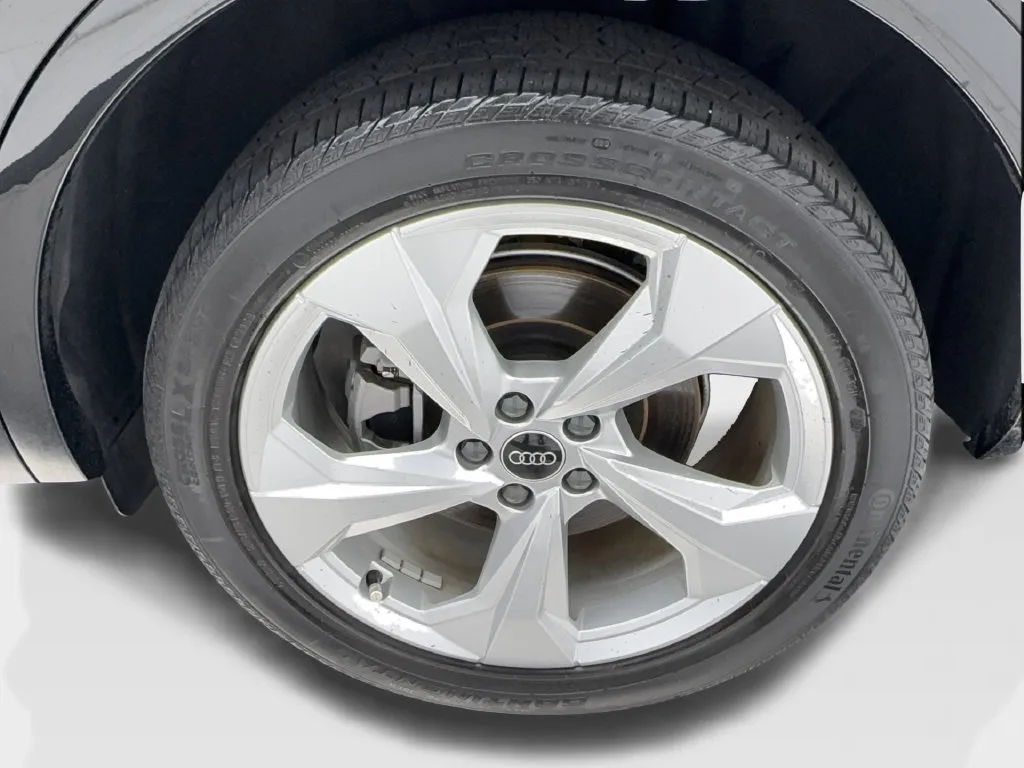 Audi Q5 photo 12