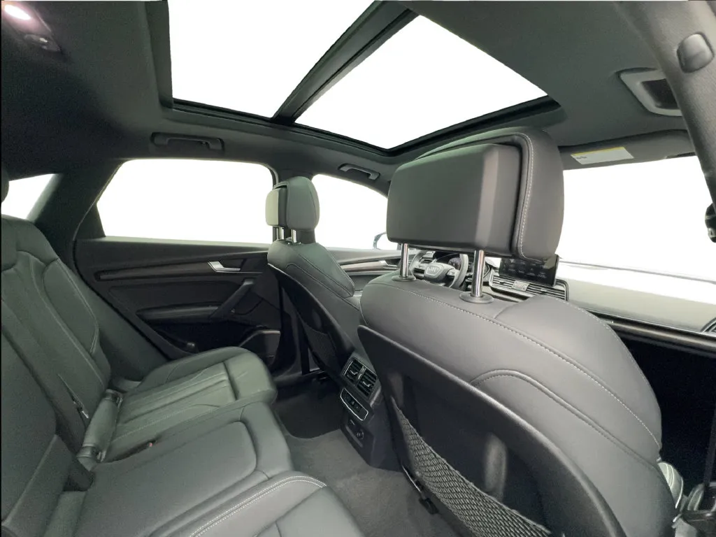Audi Q5 photo 29