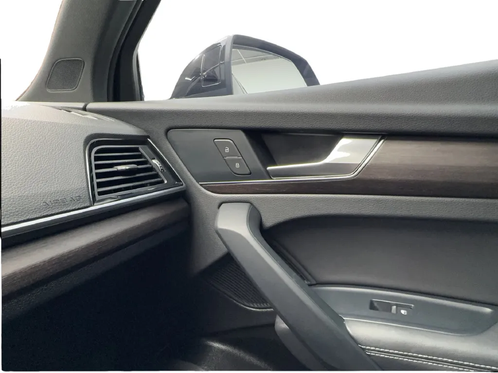 Audi Q5 photo 49