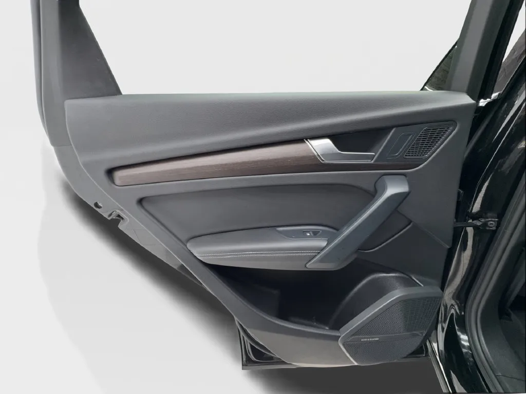 Audi Q5 photo 28
