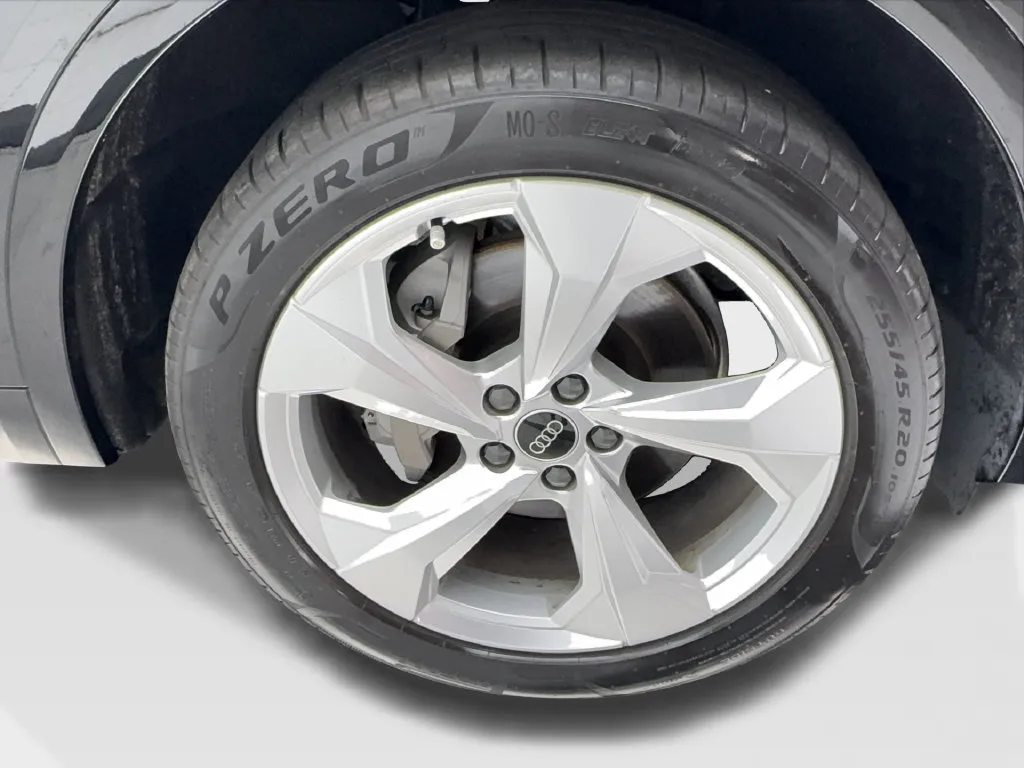 Audi Q5 photo 15
