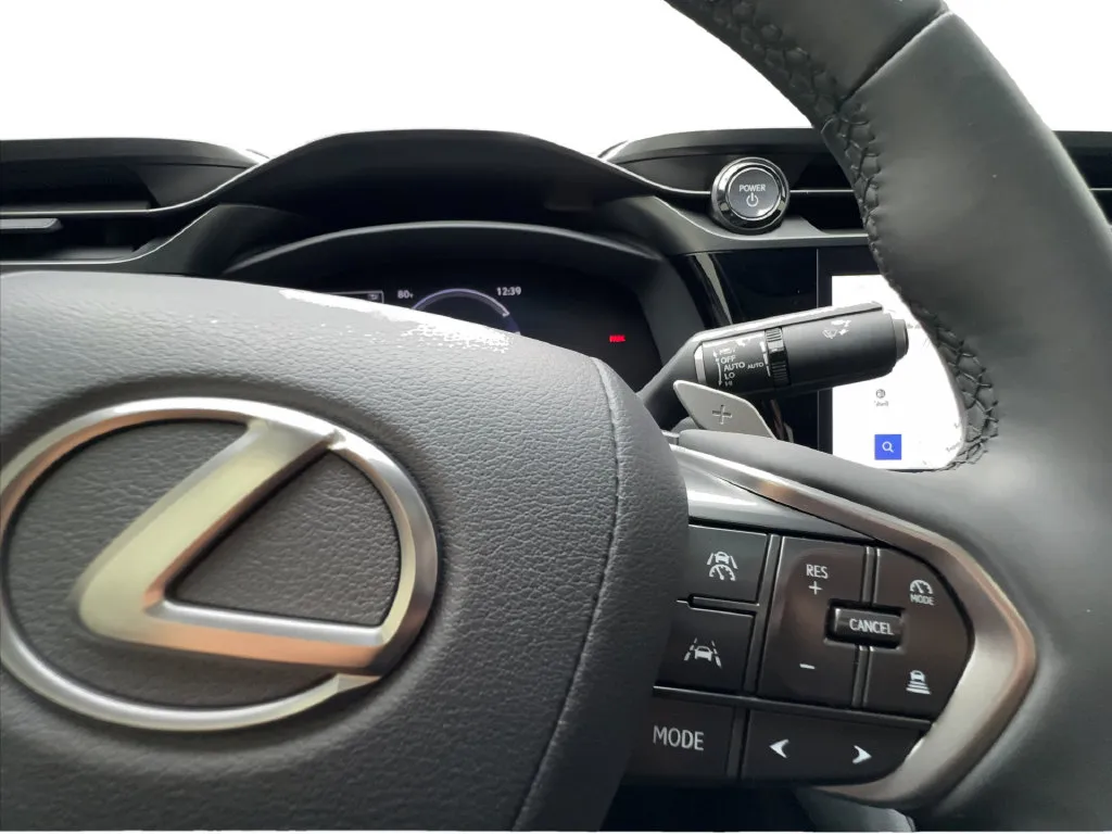 Lexus RZ photo 45