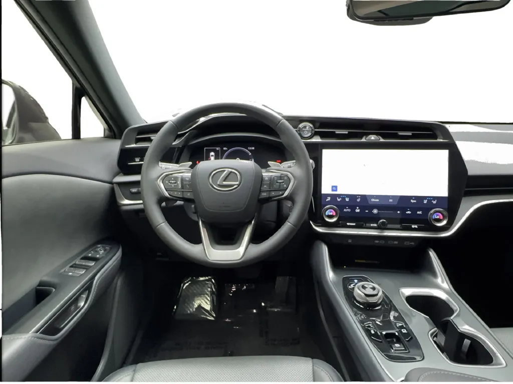 Lexus RZ photo 39