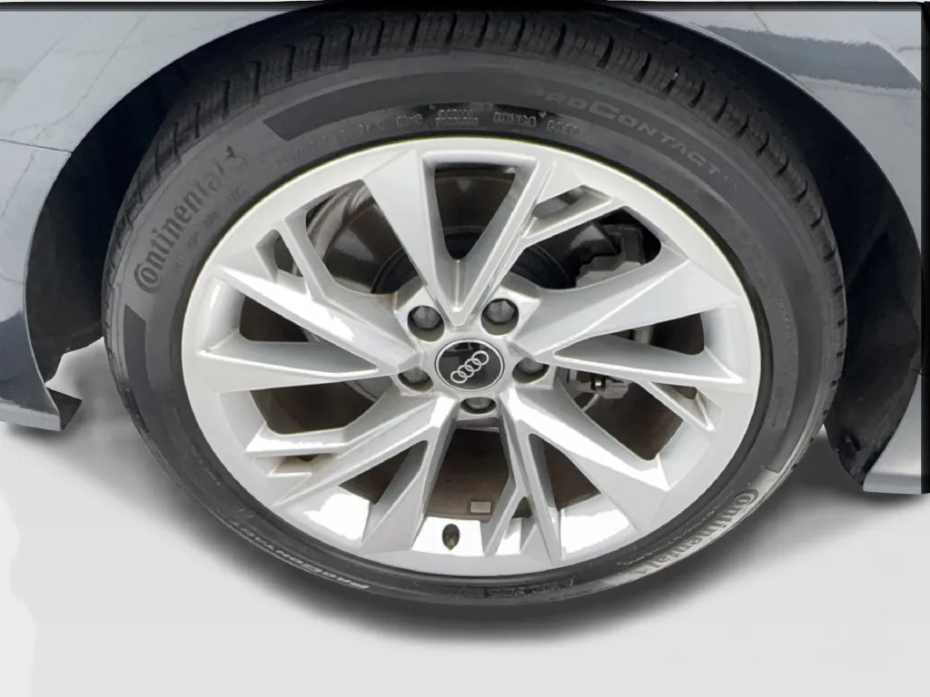 Audi A5 photo 18