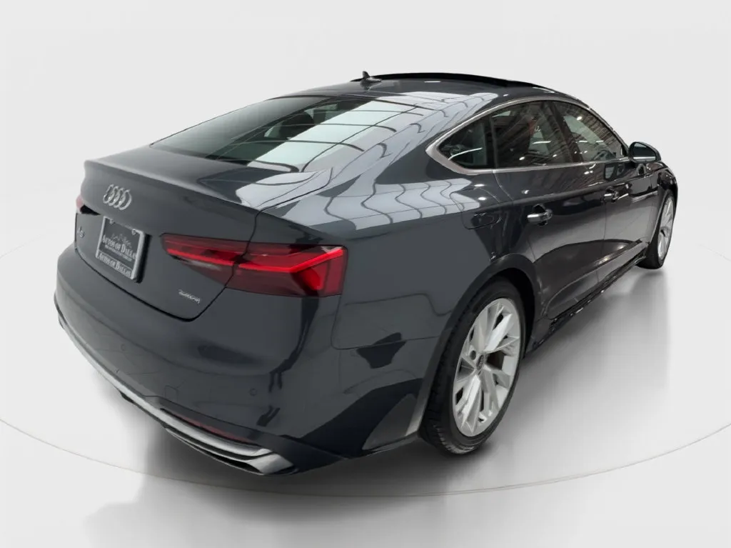 Audi A5 photo 8
