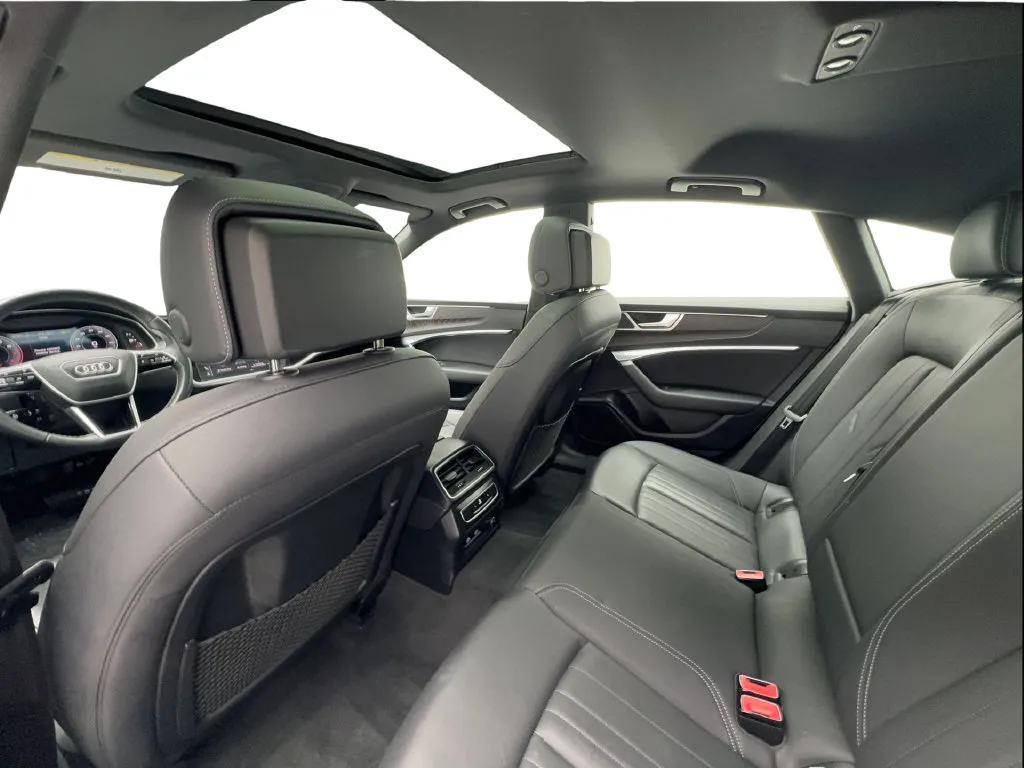 Audi A7 photo 27