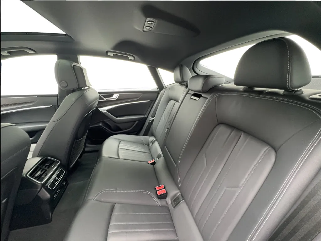 Audi A7 photo 28