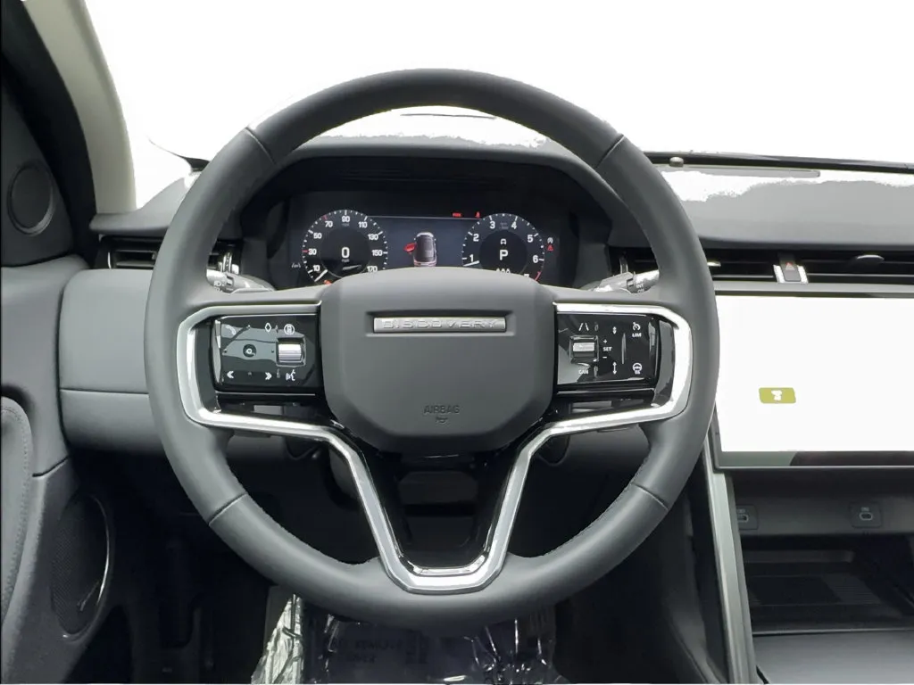 Land Rover Discovery Sport photo 41