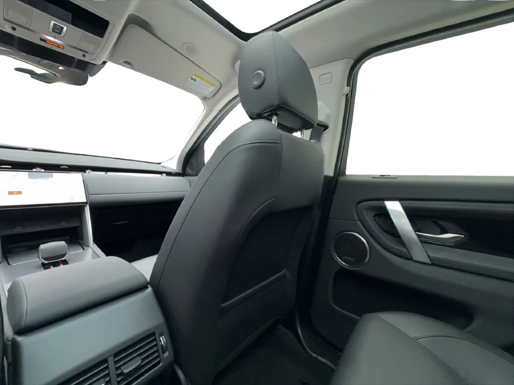 Land Rover Discovery Sport photo 44
