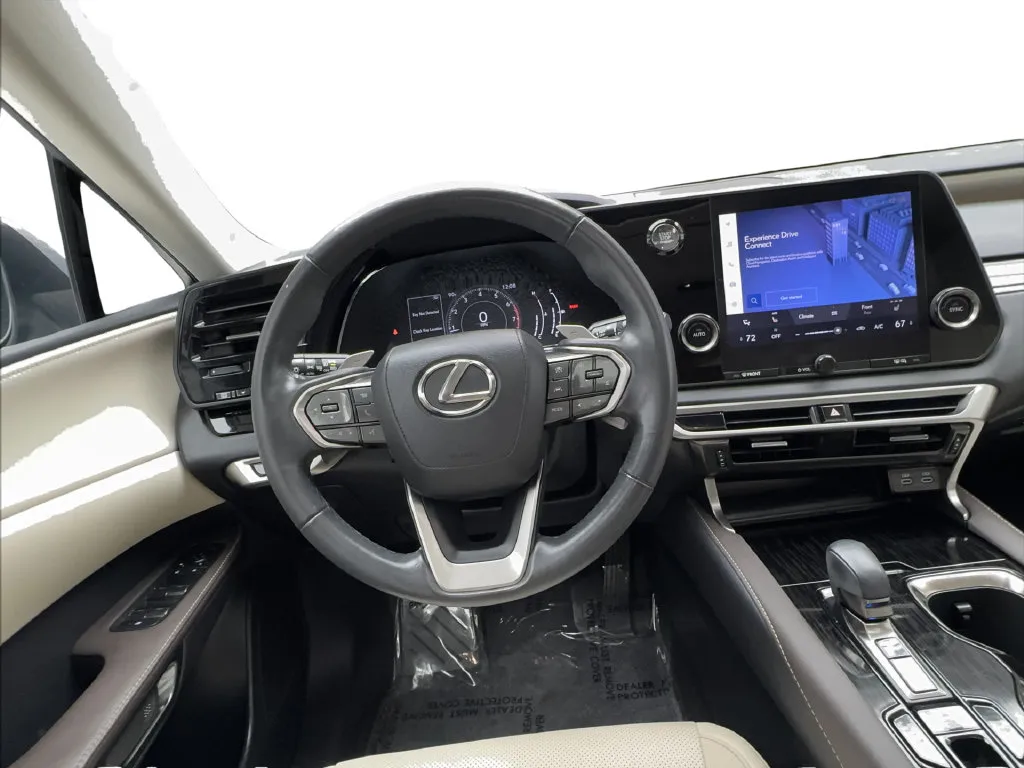 Lexus RX photo 40