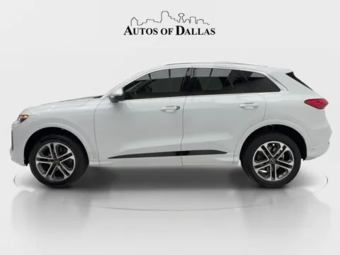 More photos of 2025 Audi Q5 quattro Premium TFSI at Autos of Dallas - Plano, TX