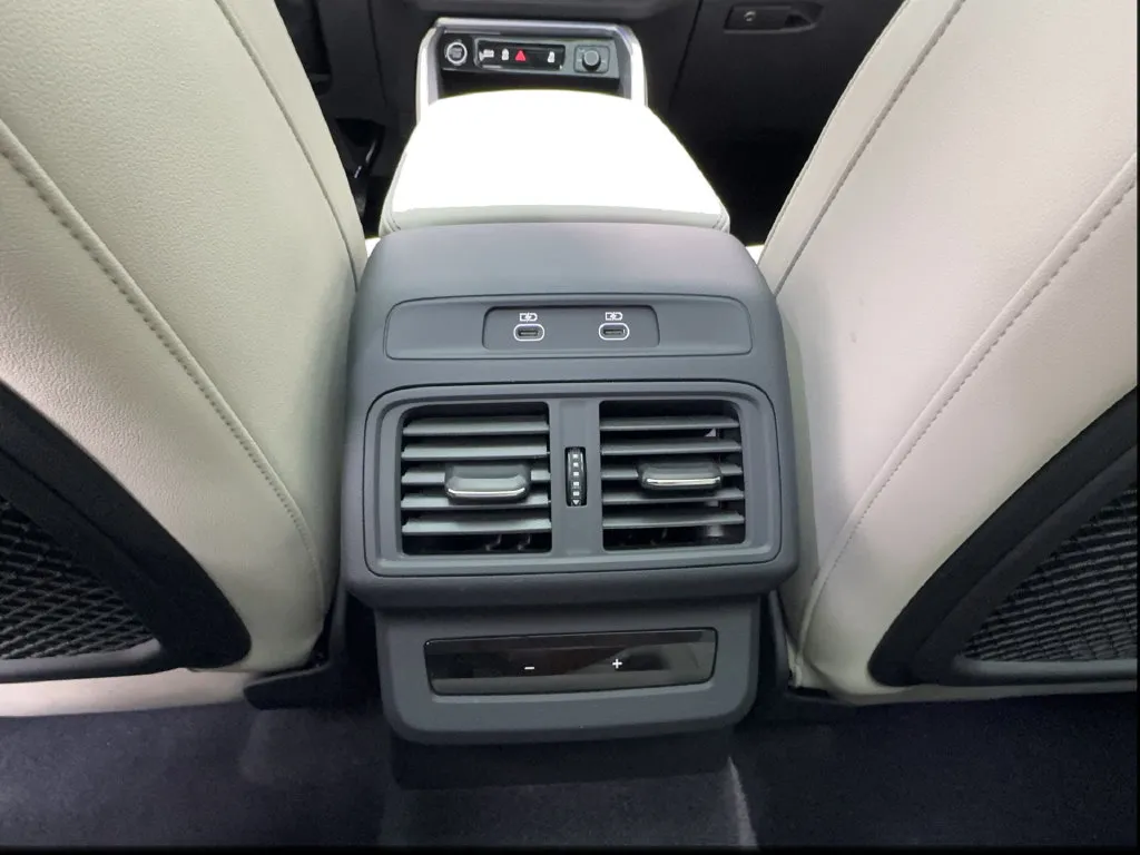 Audi Q5 photo 43
