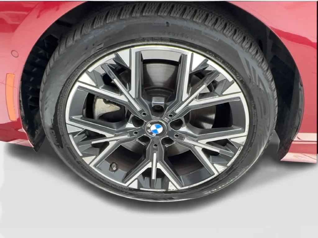 BMW 2 Series photo 15
