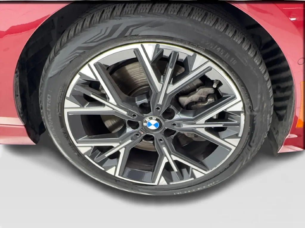 BMW 2 Series photo 16