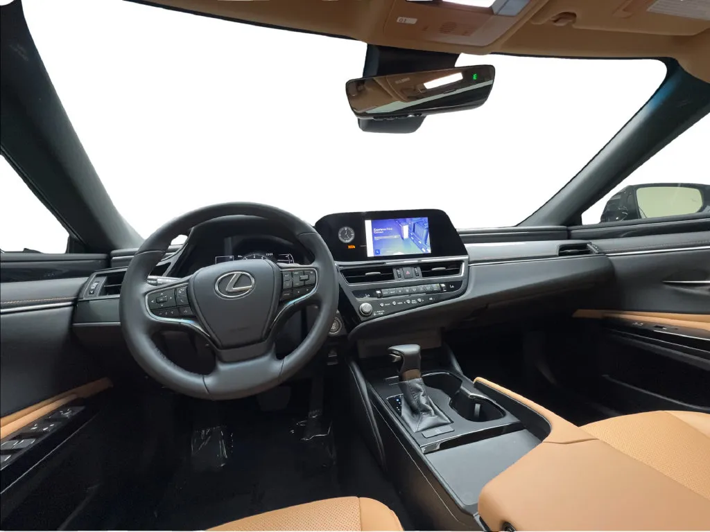 Lexus ES photo 39
