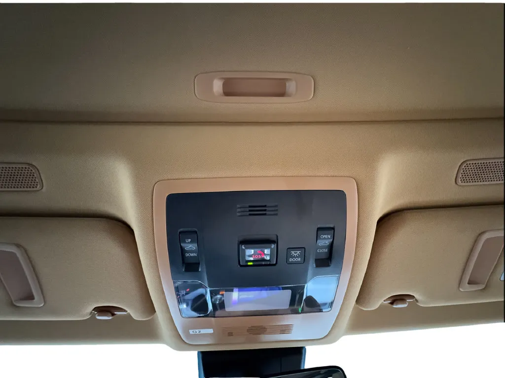 Lexus ES photo 54