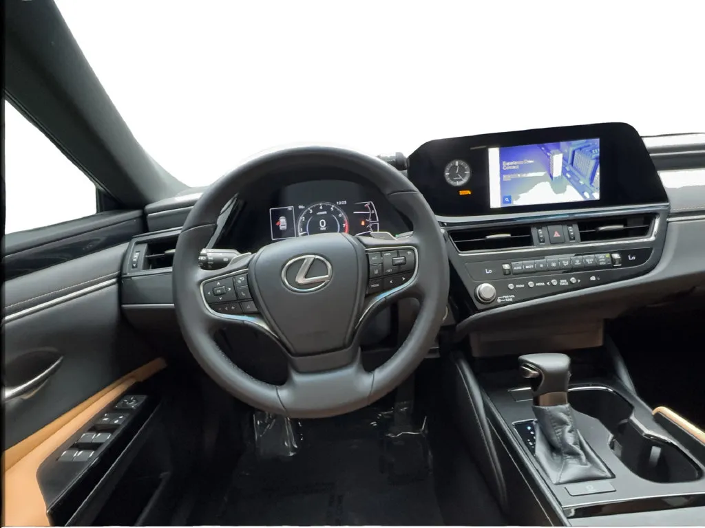 Lexus ES photo 40