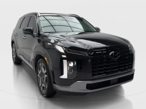 Photos of 2024 Hyundai Palisade Limited for sale in Plano, TX at Autos of Dallas - Plano