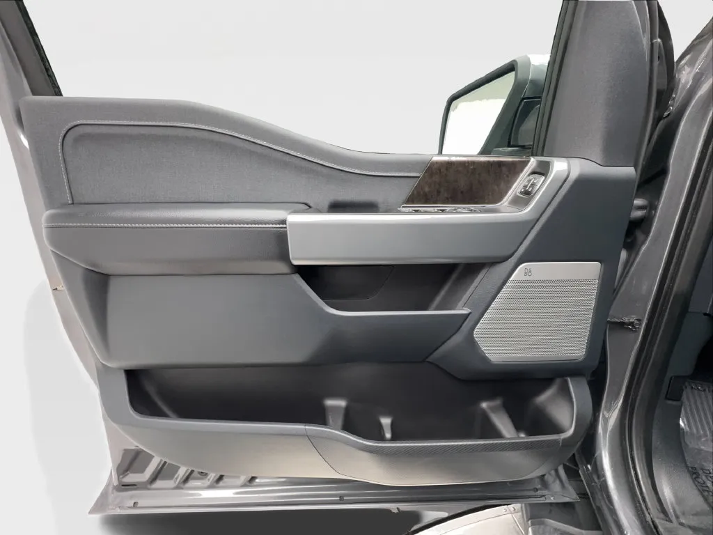 Ford F-150 photo 27