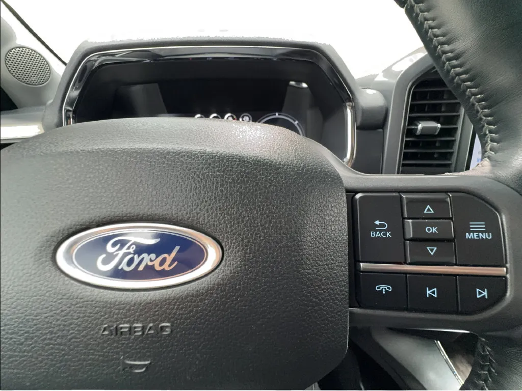 Ford F-150 photo 47