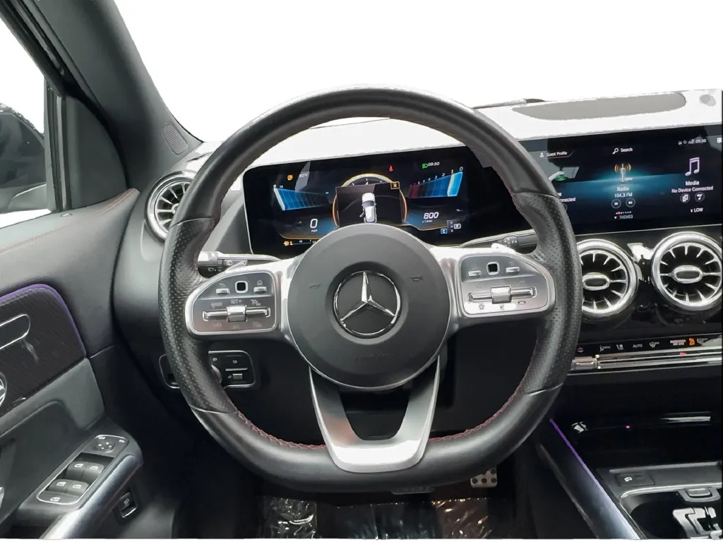 Mercedes-Benz GLA photo 37