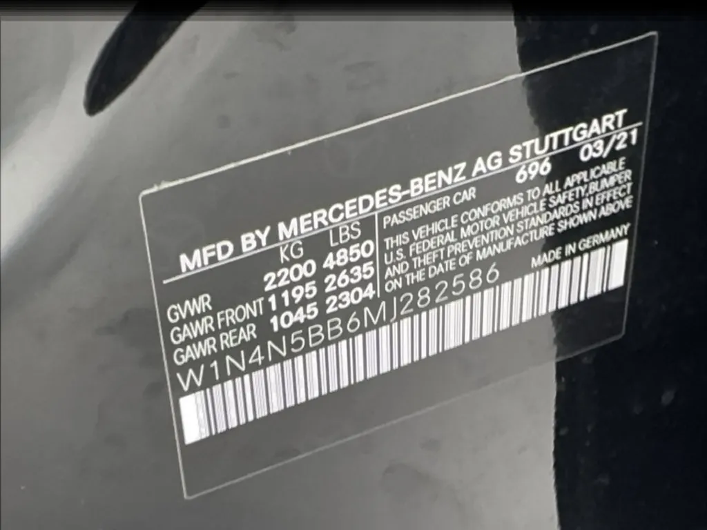 Mercedes-Benz GLA photo 59