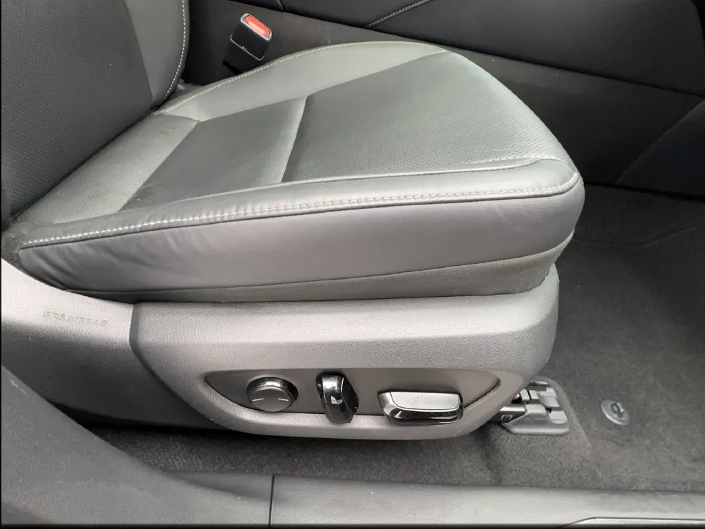 Lexus RX photo 35