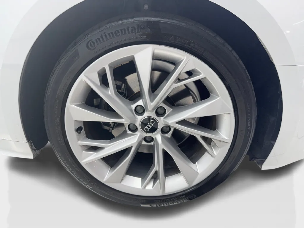 Audi A5 photo 15