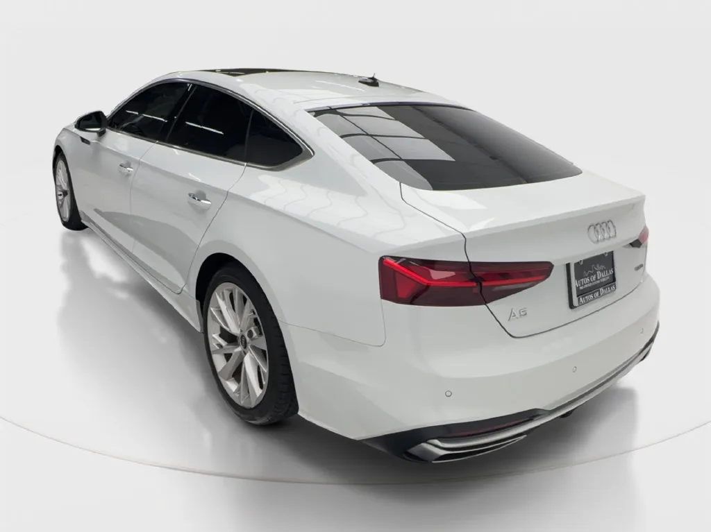 Audi A5 photo 10