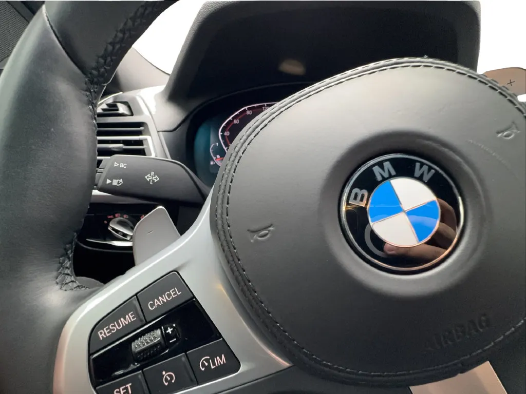 BMW X4 photo 47