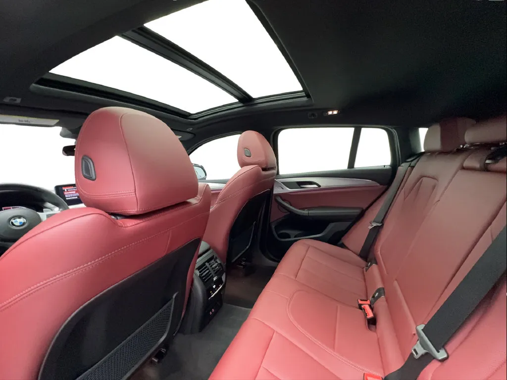BMW X4 photo 27