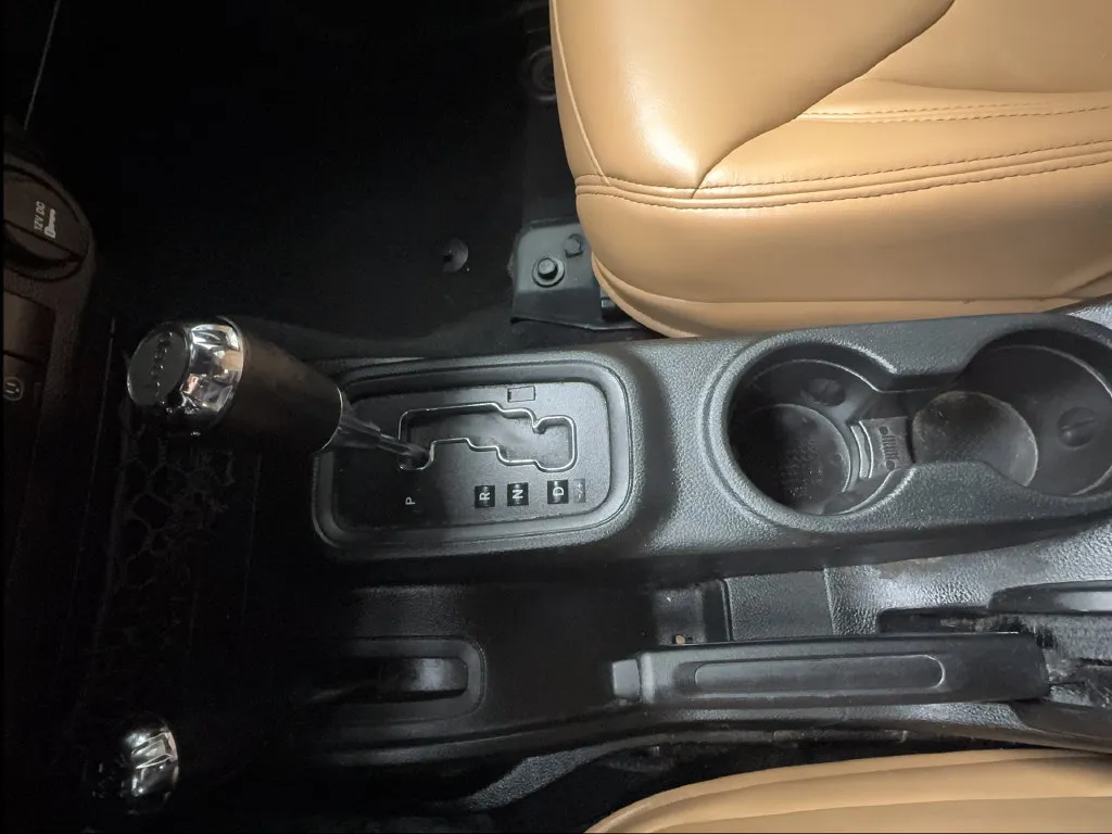 Jeep Wrangler photo 47