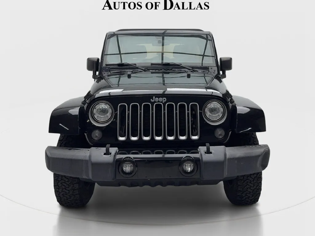 Jeep Wrangler photo 4