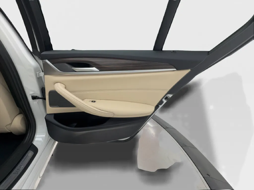 BMW 5 Series photo 29