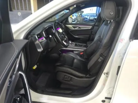 More photos of 2024 Jaguar F-PACE P250 R-Dynamic S at Autos of Dallas - Plano, TX