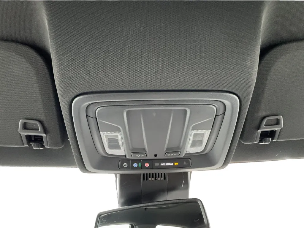 GMC Sierra photo 49