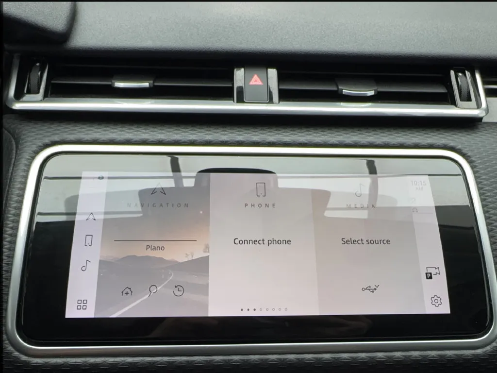 Land Rover Range Rover Velar photo 52