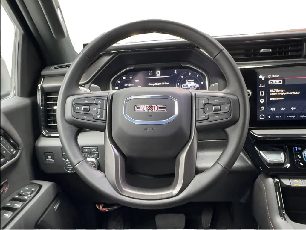 GMC Sierra photo 43