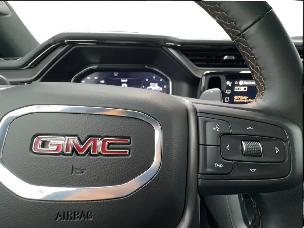 GMC Sierra photo 48