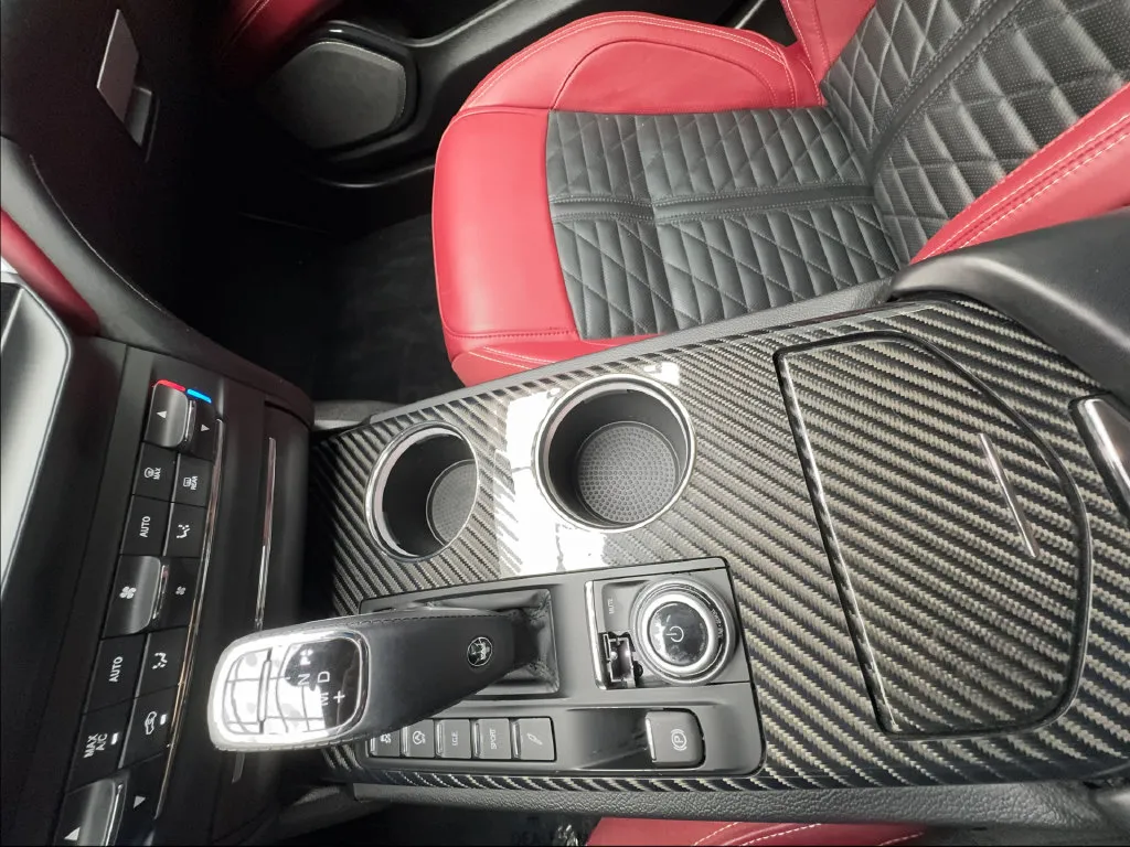 Maserati Ghibli photo 56