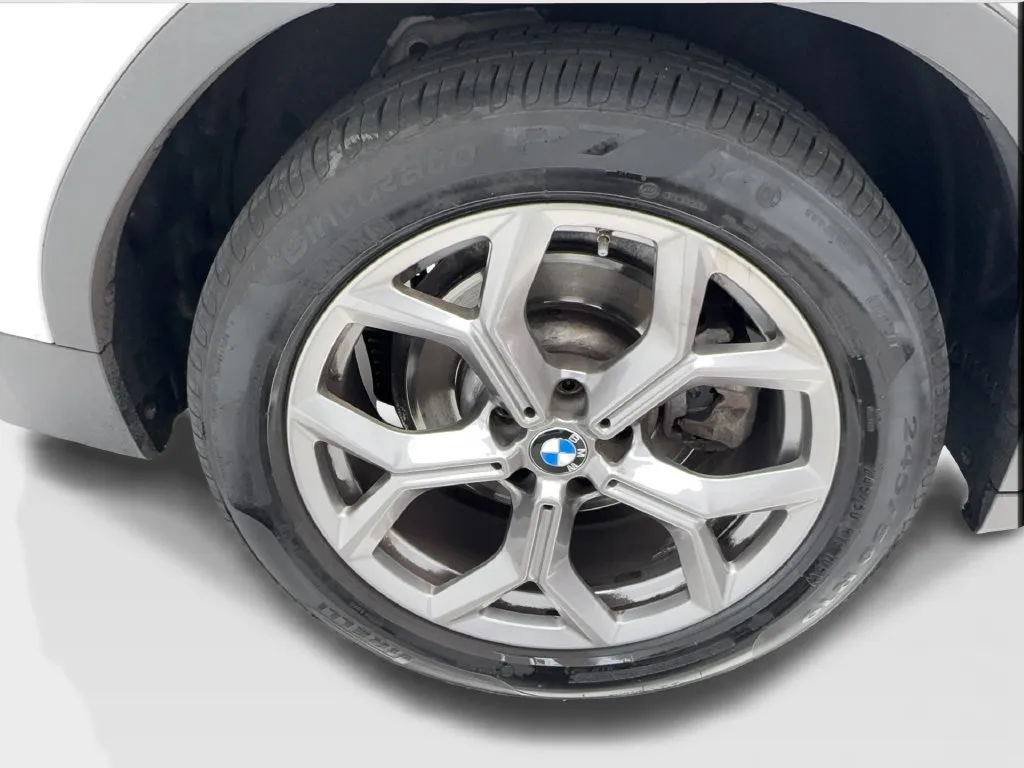 BMW X3 photo 18