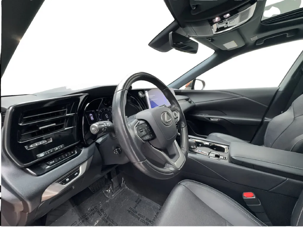 Lexus RX photo 23