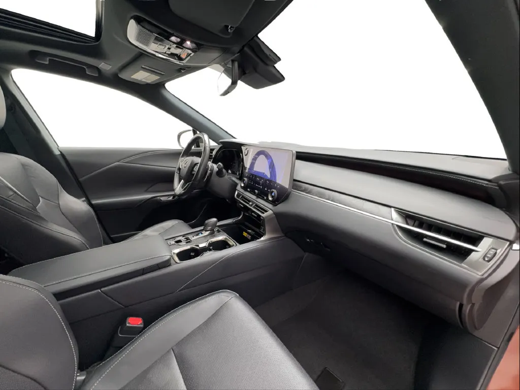 Lexus RX photo 36