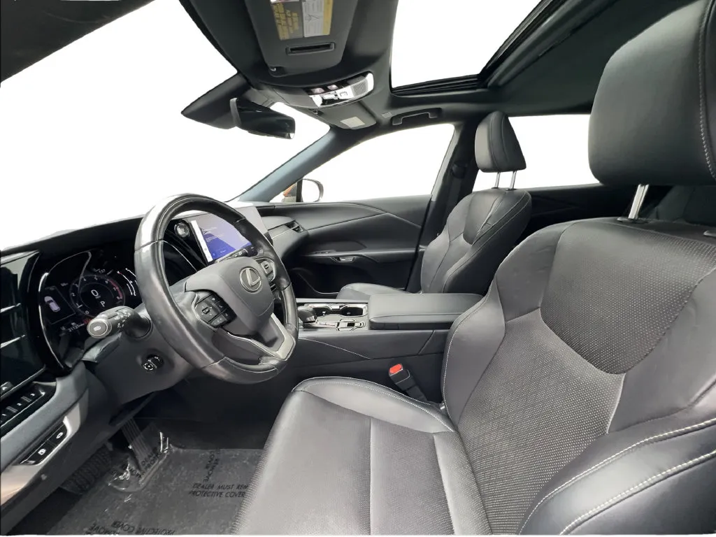 Lexus RX photo 22