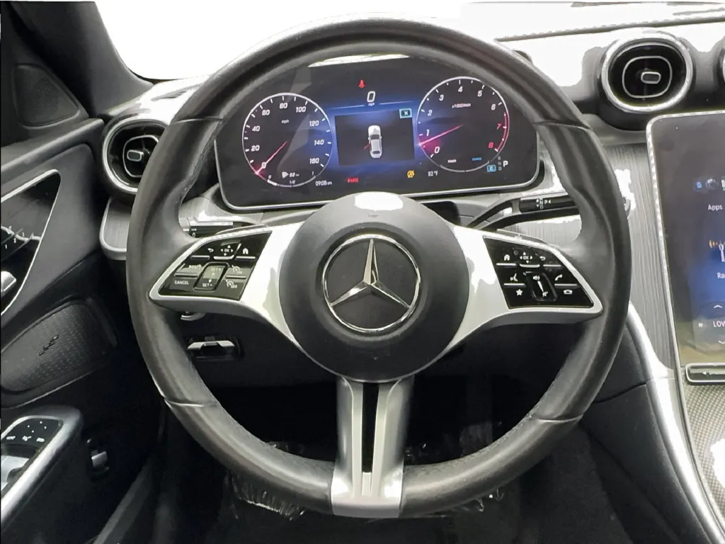 Mercedes-Benz C-Class photo 39