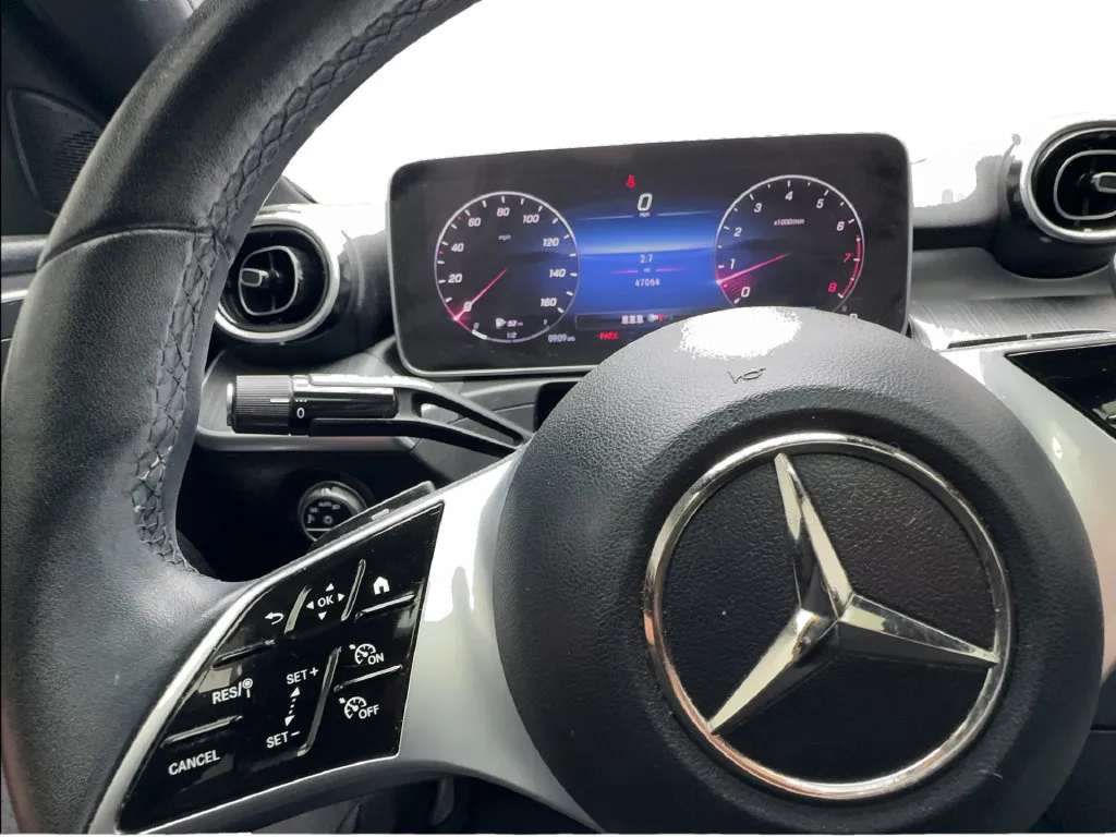 Mercedes-Benz C-Class photo 45