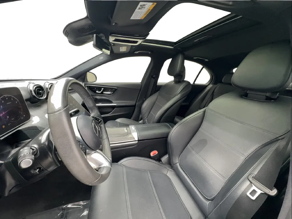 Mercedes-Benz C-Class photo 21