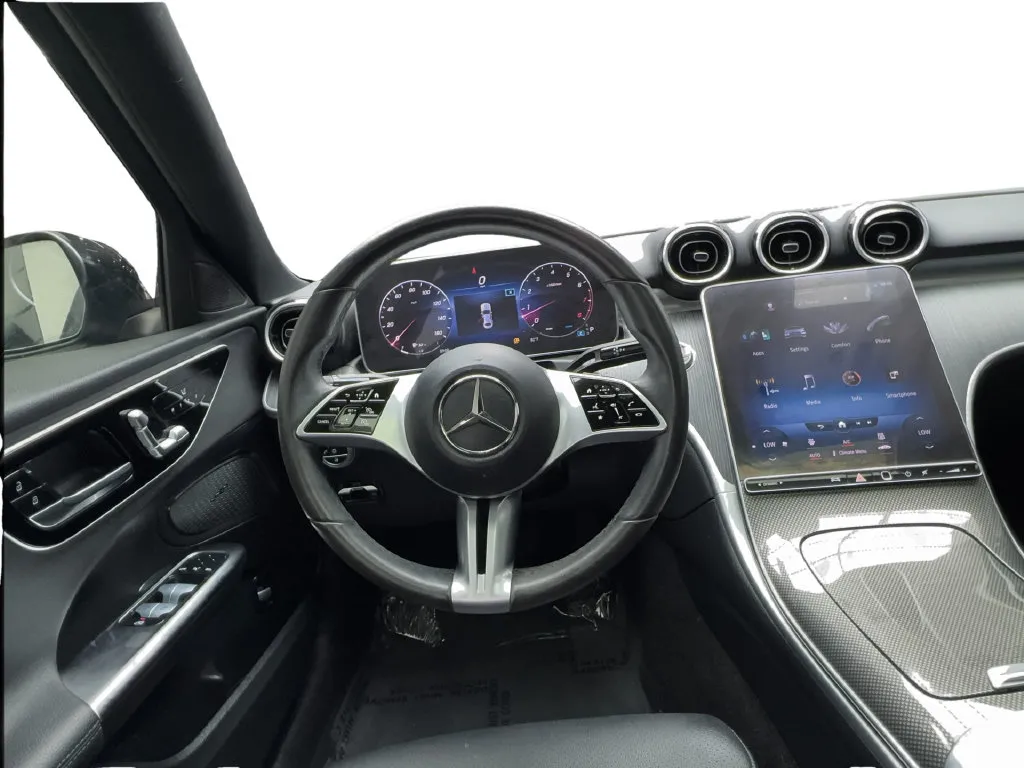 Mercedes-Benz C-Class photo 37