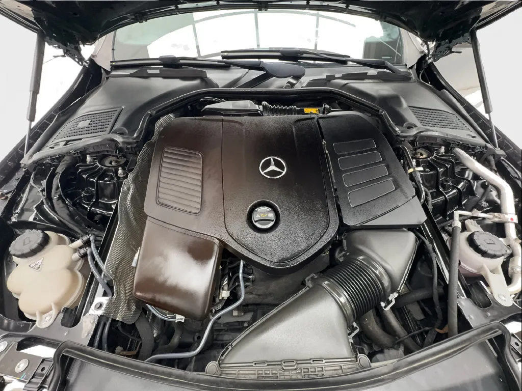 Mercedes-Benz C-Class photo 20
