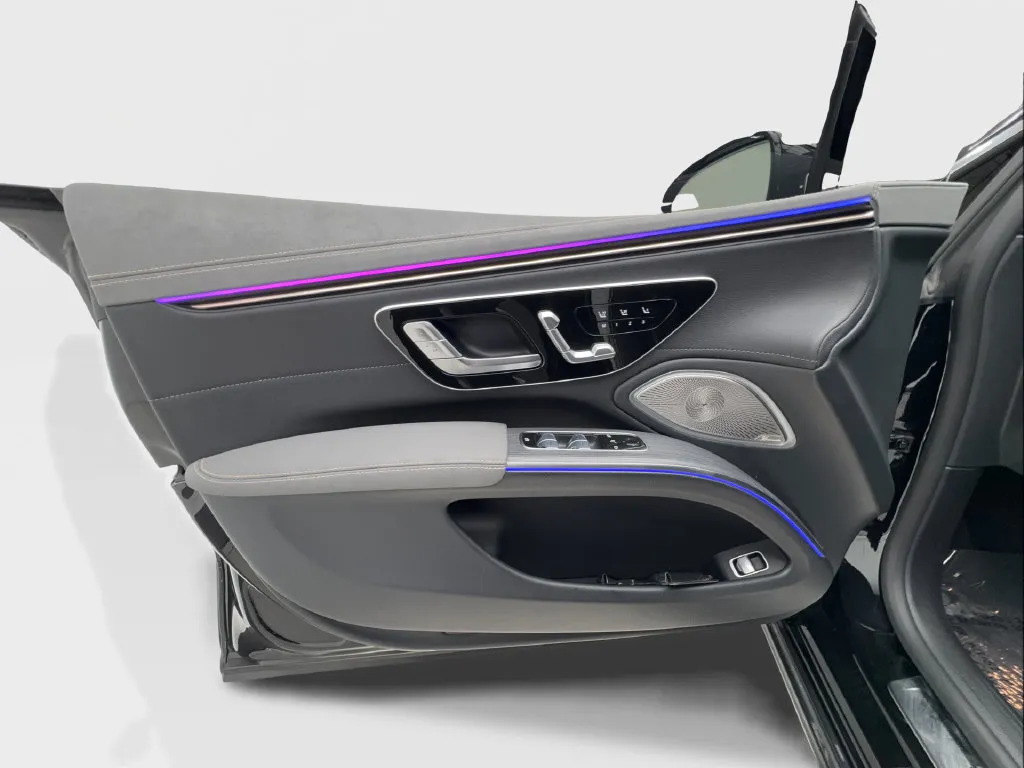 Mercedes-Benz EQS photo 22